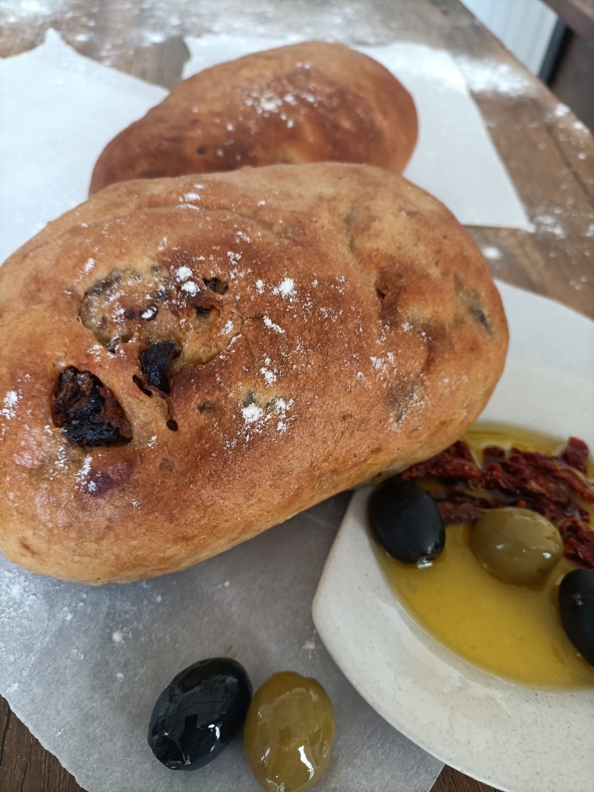 Sundried Tomato, Olive & Chilli Crusty Loaf (vegan)